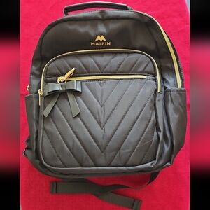 Small Black Back Pack Matein